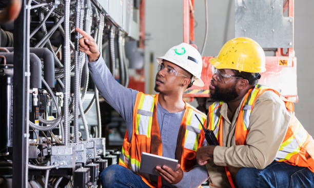 Best Electrical Contractors for Businesses  in Lemoore, CA
